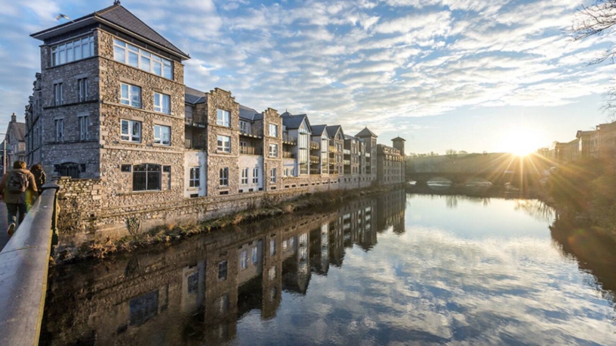 Kendal Apartment | Luxury riverside apartment between Lake District and Yorkshire Dales