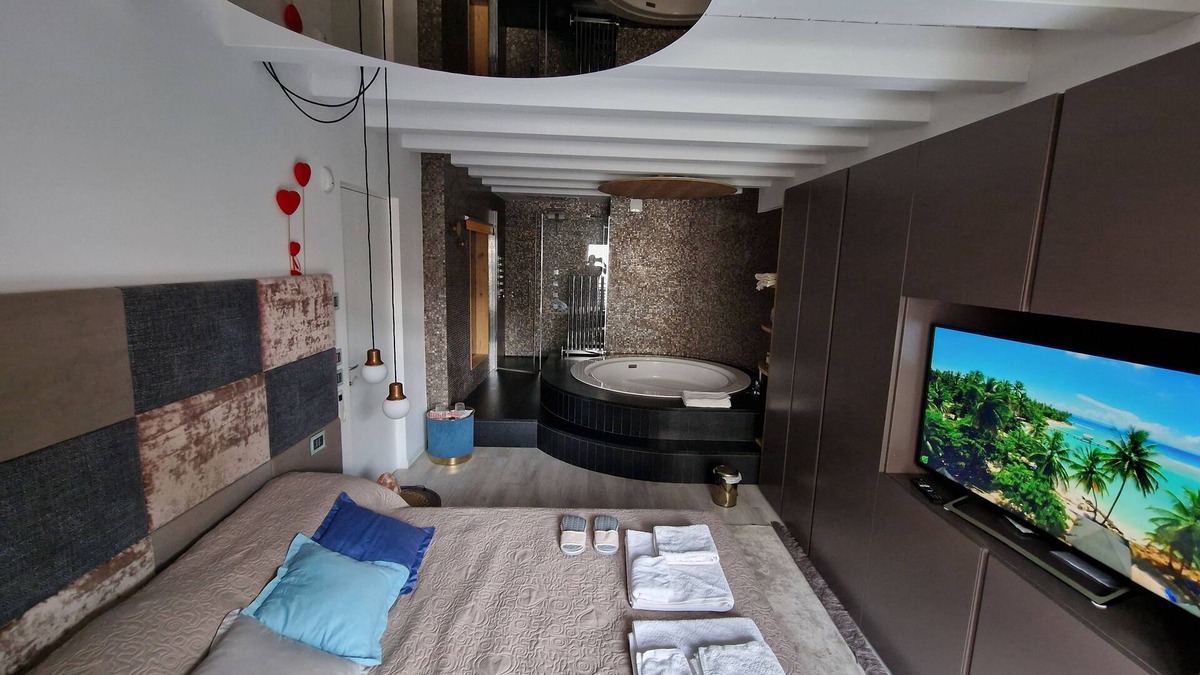 Treviso Bed & Breakfast | LUXURY ROOM & PRIVATE SPA RIO BOTTENIGA