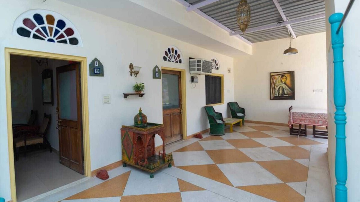 Rajasthan University Campus House | Luxury Room with Patio