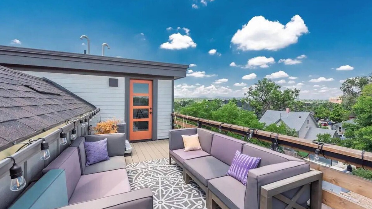 Littleton House | Luxury Rowhome 🏔 Mountain Views Littleton Main St