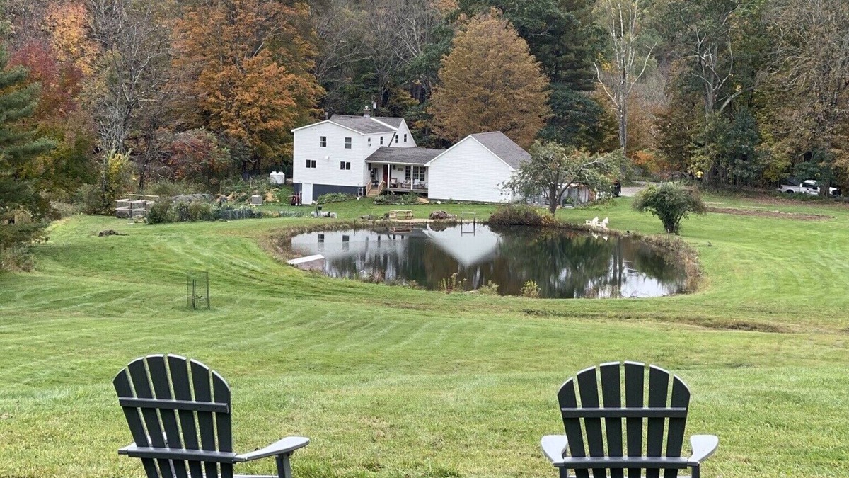 Guilford House | Luxury Rural Stay Close to Town