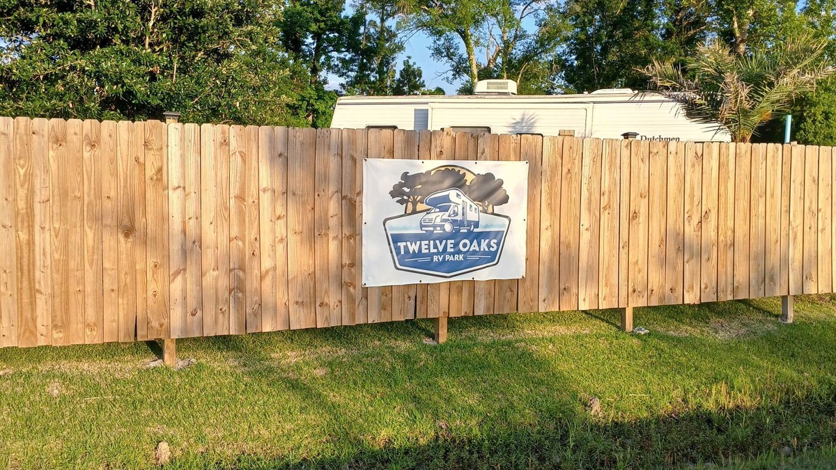 Lake Charles RV Rental | Luxury RV resort with all of Lake Charles must see attractions within 15 miles.