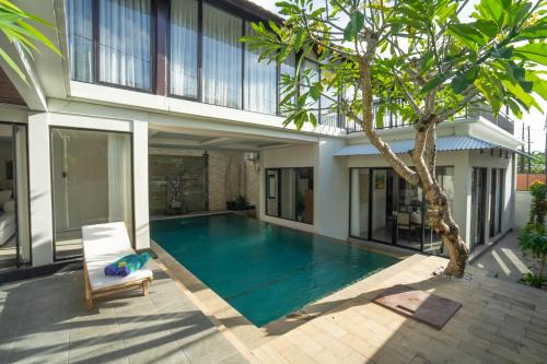 Bukit Villa | Luxury Samoya villa
