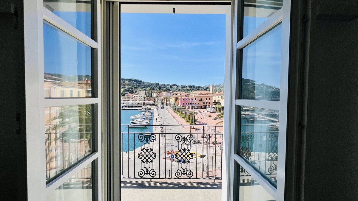 Porto Azzurro Apartment | Luxury Seafront View Penthouse Sleeps 12, Porto Azzuro, Elba Island, Italy