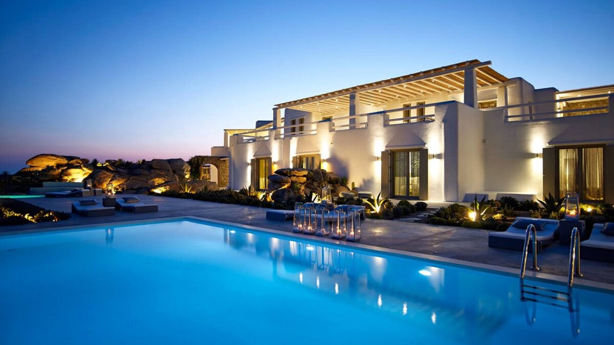 Paradise House | Luxury Sepia Estate Mesmerising Views of the Aegean Sea, Paradise & Paraga Beach