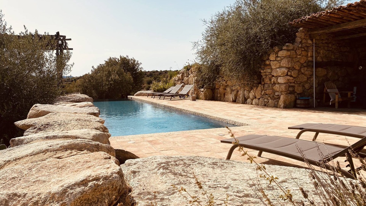 Urtaca House | Luxury sheepfold in local stone