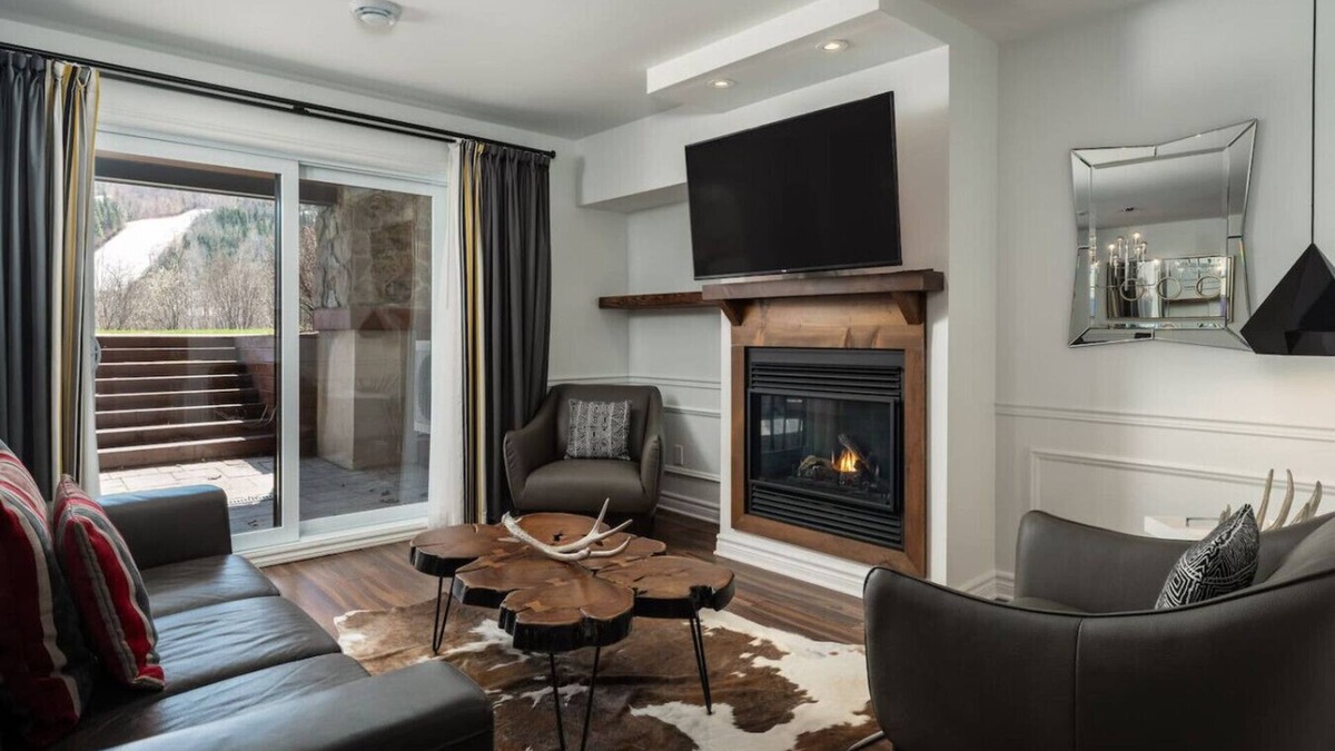 Saint-Sauveur Apartment | Luxury ski-in ski-out condo in St-Sauveur 2 rooms