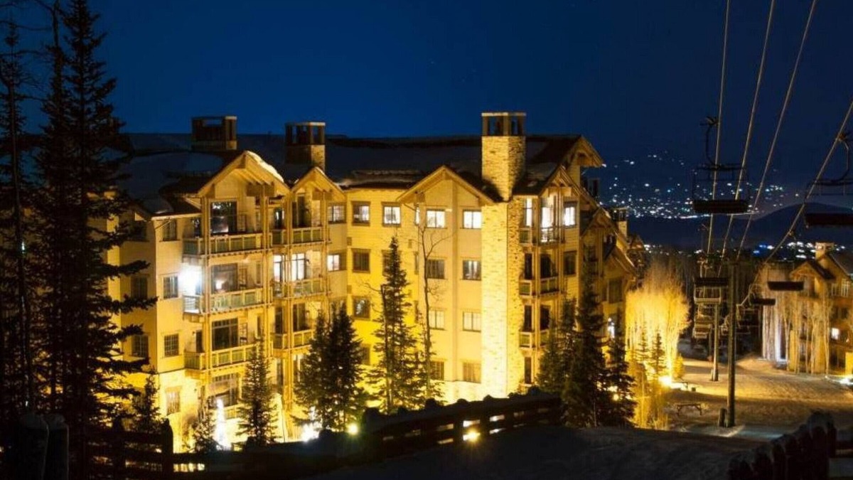 Empire Pass Condo | Luxury Ski-In Ski-Out Arrowleaf at Empire Pass in Deer Valley