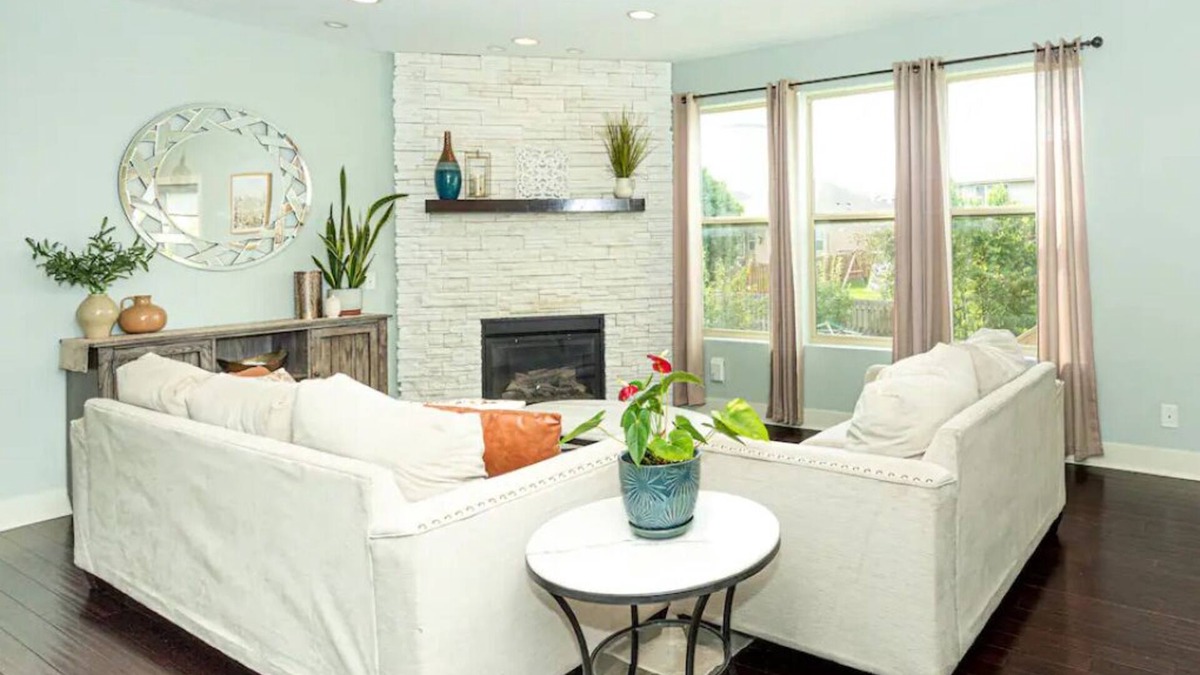 Gretna House | Luxury Spa and Wellness Retreat near Outlet Mall!n