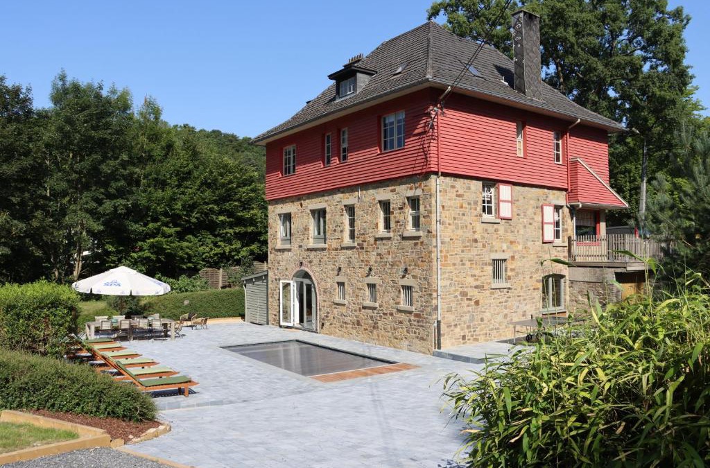 Sart-lez-Spa Villa | Luxury Spa Gîtes - Luxury Chalet Warfaaz