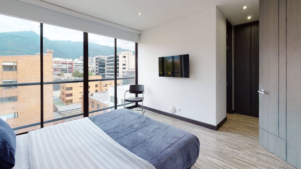 Chico Norte III Apartment | LUXURY SPACIOUS APARTMENT, NATURAL LIGHT PARQUE 93