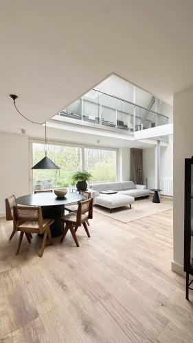Municipality of Heemstede House | Luxury spacious private loft, between city & beach