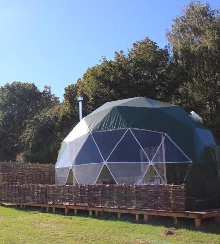 Cuddesdon House | Luxury Star Gazing Dome 2 JUPITER with cozy log burner