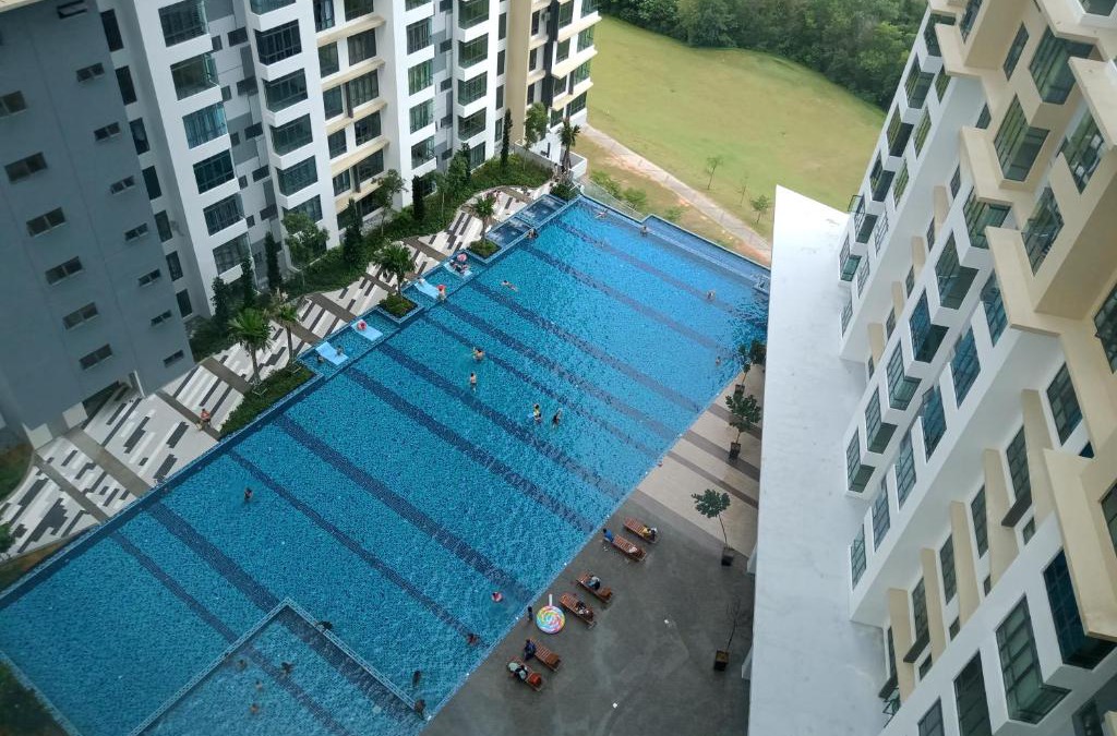 Taman Setia Indah Apartment | LUXURY STAY - 2 ROOMS with CONDO Facility - Mount Austin JB - SPECIAL OFFER