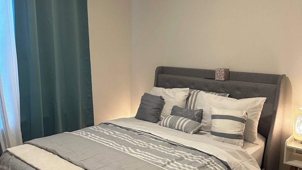 North Belmont House | Luxury stay in Belmont