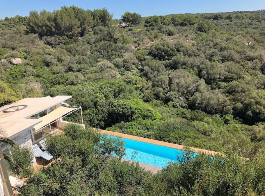 Binisafua Apartment | Luxury studio with private pool