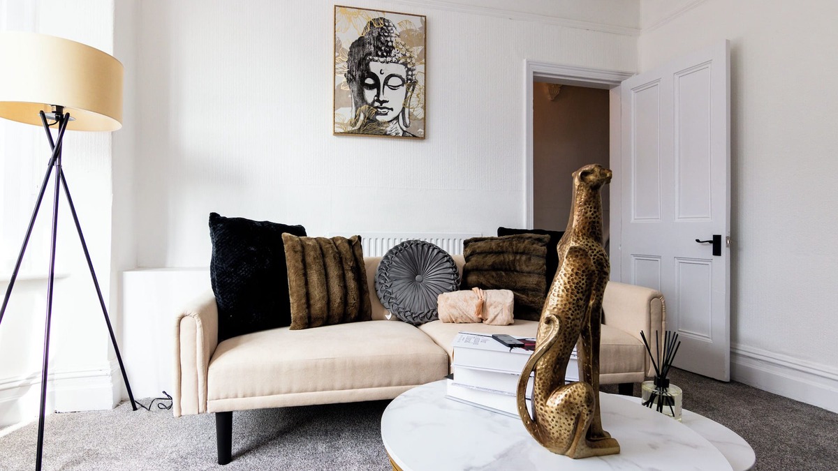 Belle Vue House | LUXURY & STYLISH HOME IN MANCHESTER CITY CENTER/FREE WIFI & SNACKS/CO-OP ARENA