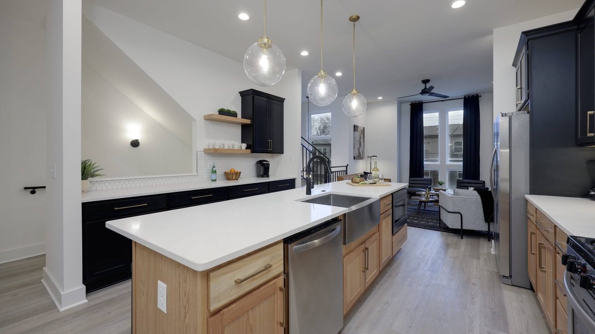 Maxwell House | Luxury Superstar Townhome - Large Private Terrace