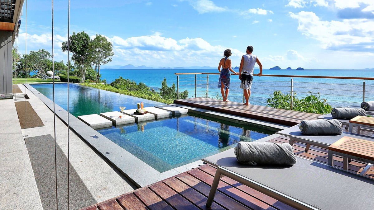 Taling Ngam House | Luxury Thailand Beach Front View Chef, Staff included lth10