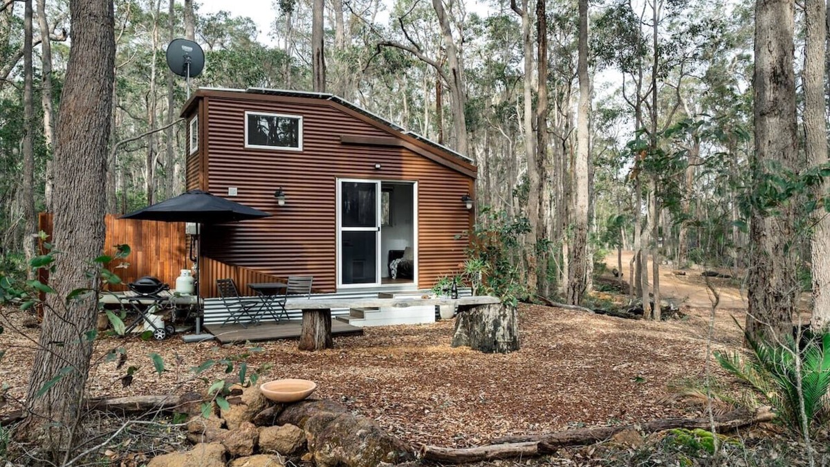 Rosa Glen House | Luxury Tiny Home in the Forest
