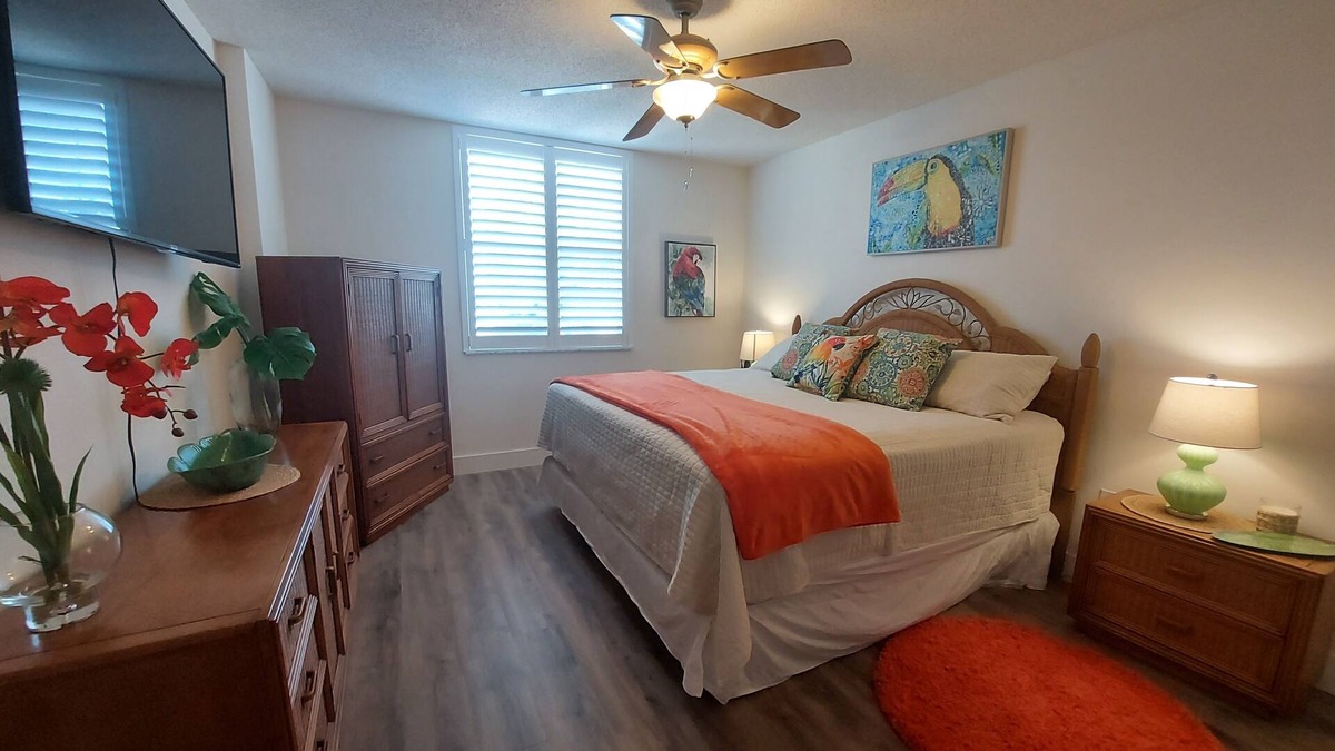 Downtown West Palm Beach Condo | Luxury Tower Condo at CityPlace in the heart of The Square, West Palm Beach