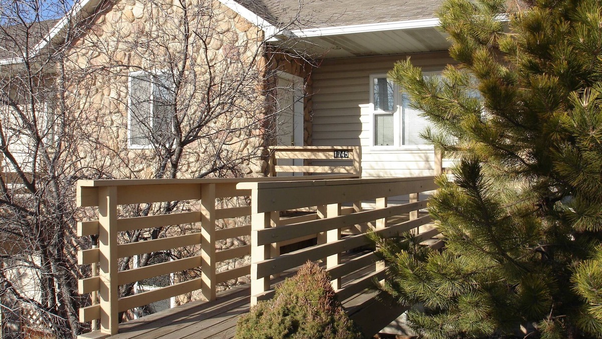 Cottonwood Heights House | Luxury Townhouse at the Gateway to the Utah Canyons, Best Price On VRBO!