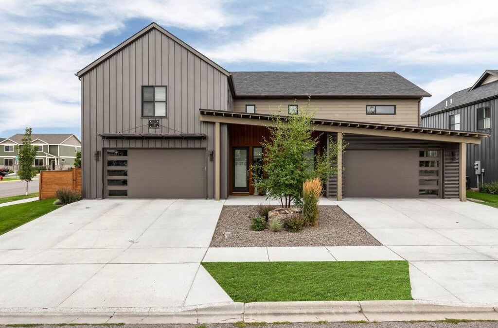 Bozeman House | Luxury Townhome on the Park with Bridger Mtn Views