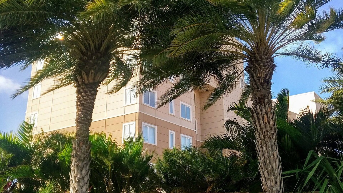 Oranjestad-West Condo | Luxury & Tranquility at Le Vent Condominium on Eagle Beach