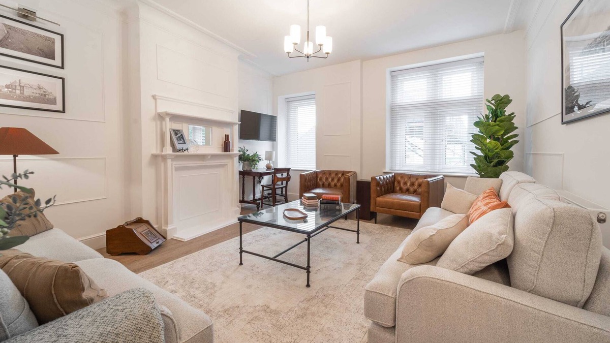 Hoylake Apartment | Luxury Two-Bed Hoylake Apartment