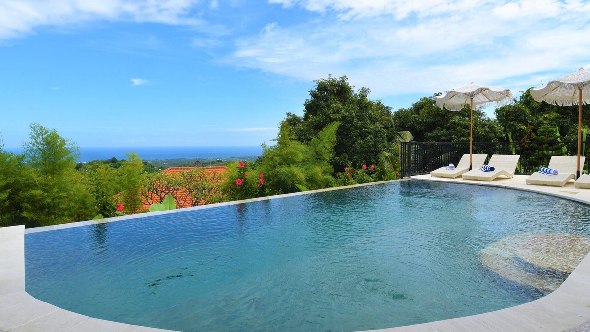 Kayu Putih Villa | Luxury two-floor villa with inifinity pool