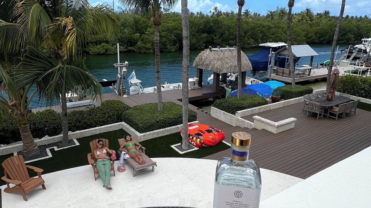 Islamorada House | Luxury vacation home. This is Paradise. Perfect for all family occasions.