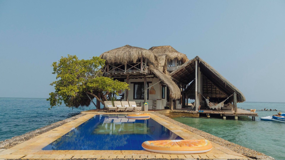 Bocagrande Villa | Luxury Villa - Your Private Island Paradise in the Caribbean Sea