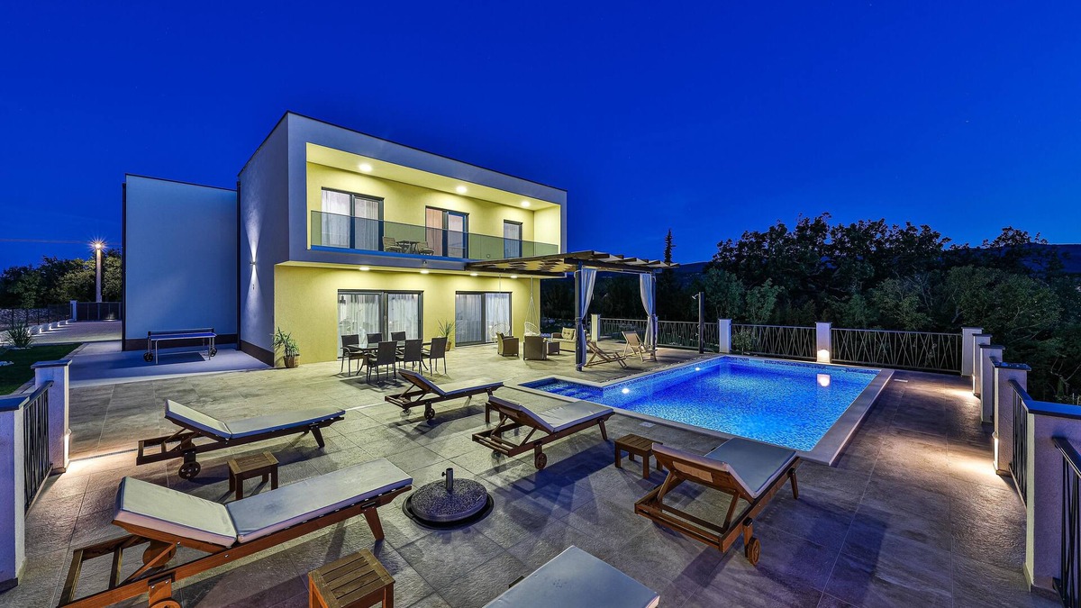 Primorski Dolac House | Luxury Vila Elena
