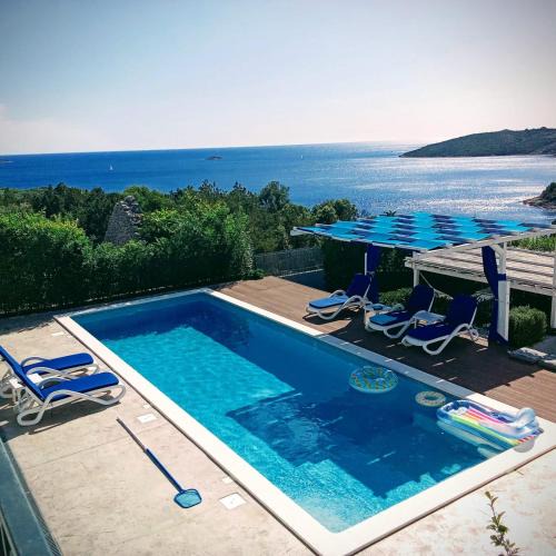 Vinisce Villa | LUXURY VILLA ŠENTADA
