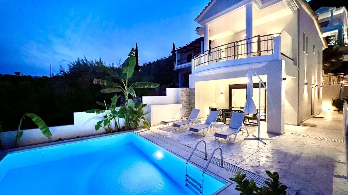 Perigiali Villa | Luxury Villa Agios Dimitrios with private pool