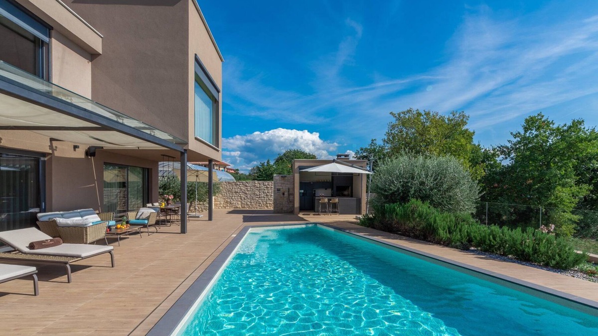 Vilanija Villa | Luxury Villa Arcadia with Pool