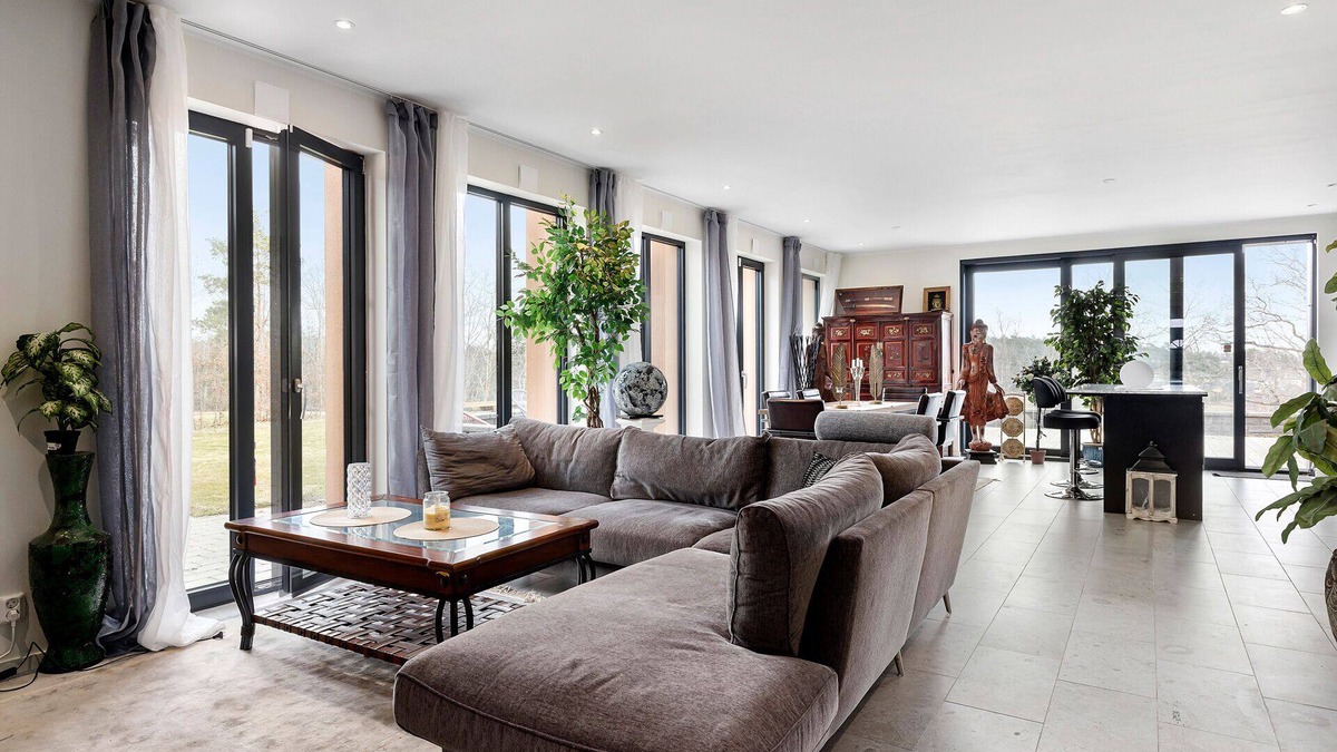 Sigtuna Municipality Villa | Luxury villa at popular Steninge Slottsby
