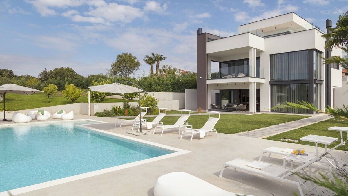 Vintijan Villa | Luxury Villa Deluxe Pula with private pool in Pula - Istria