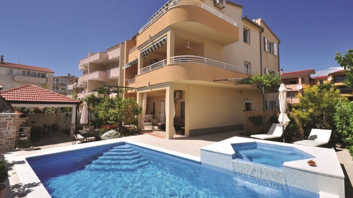 Stobrec Villa | Luxury Villa DG - ideal for 16 persons with private pool