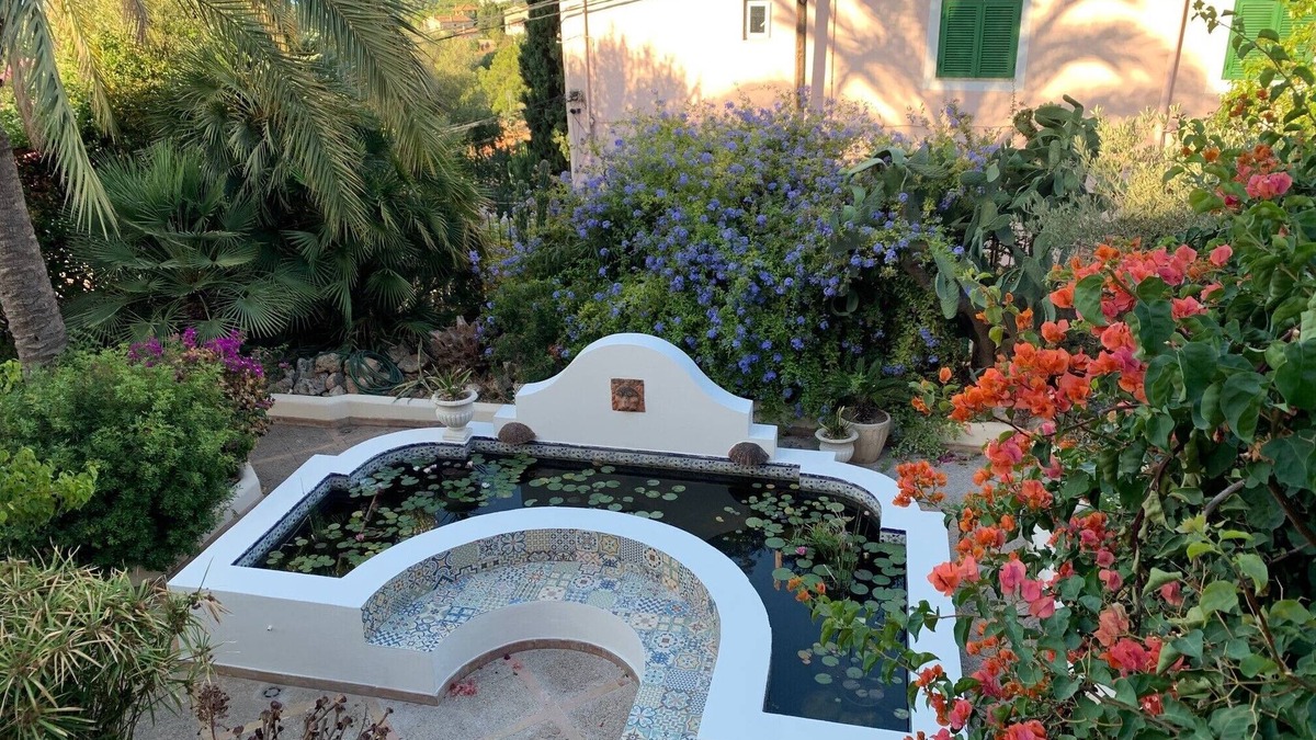Palma de Mallorca Villa | Luxury Villa for 16 people with seaview, pool and bbq