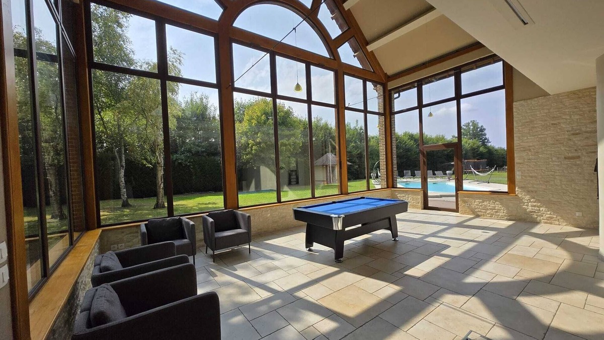 Vitrai-sous-Laigle House | Luxury villa: heated pool & nature