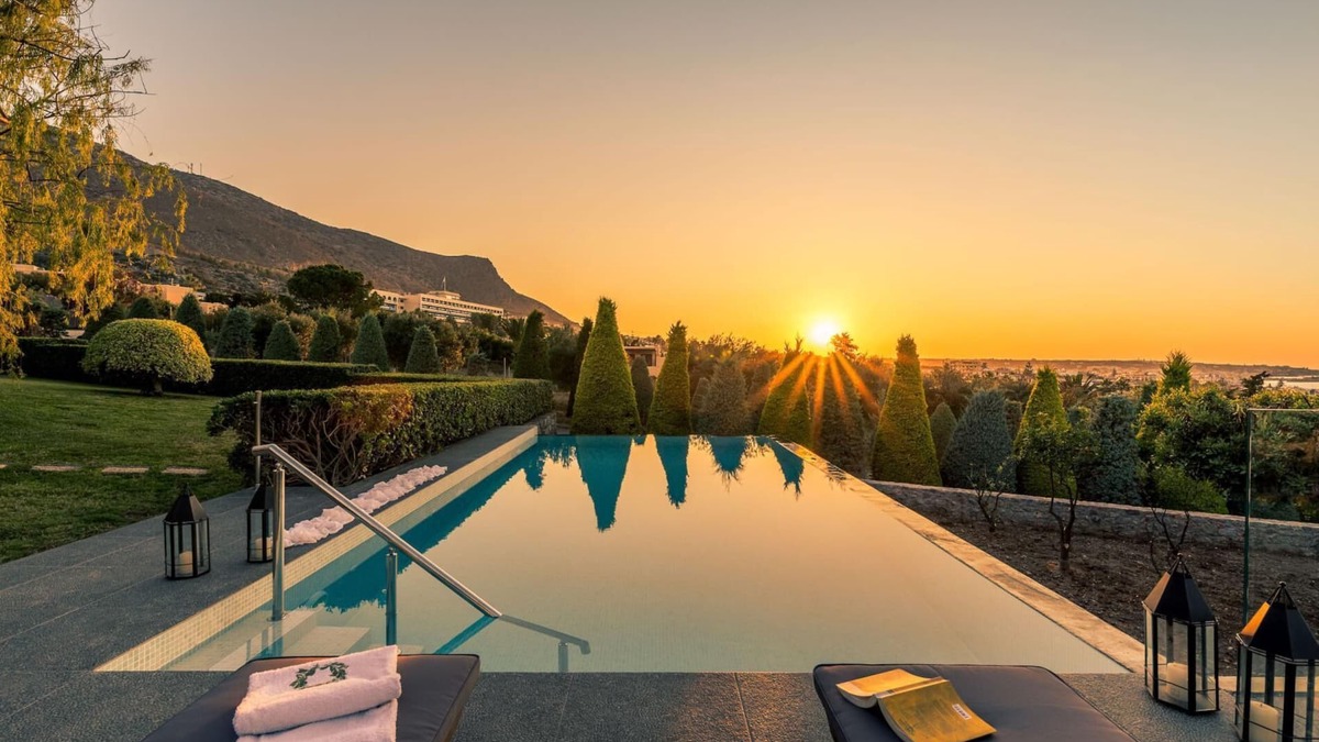 Koutouloufari Villa | Luxury Villa Golden Crest with private pool