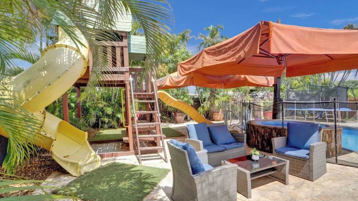 Hollywood Hills Villa | Luxury Villa: Heated Pool & Hot Tub w/Playground