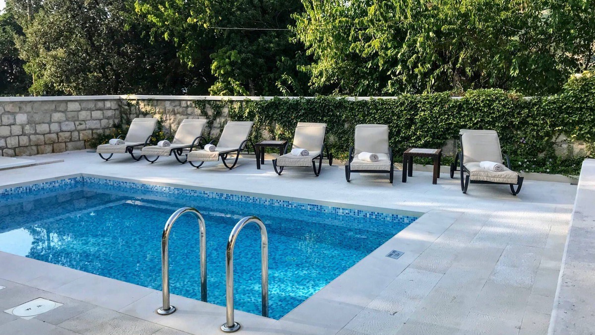 Babin Kuk Villa | Luxury Villa Hedona with Heated Pool