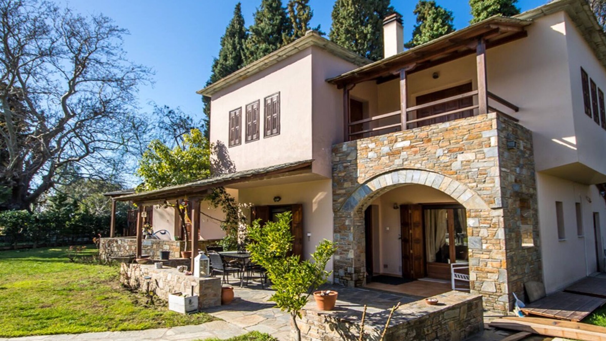 Koropi Villa | Luxury Villa Helios by the sea
