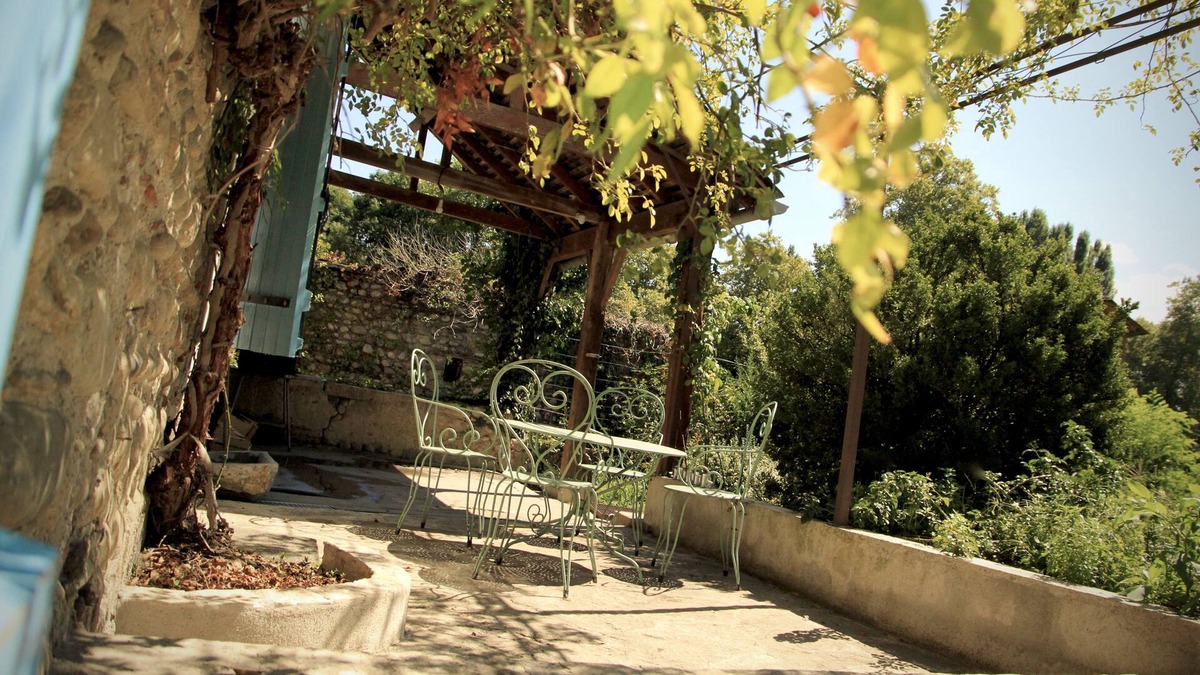 Horgues Villa | Luxury Villa in the Old Castle Mill —