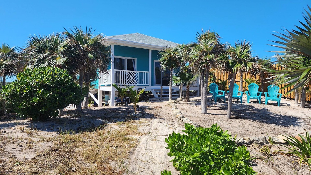 Salt Pond Villa | Luxury Villa located on a Beautiful Beach,