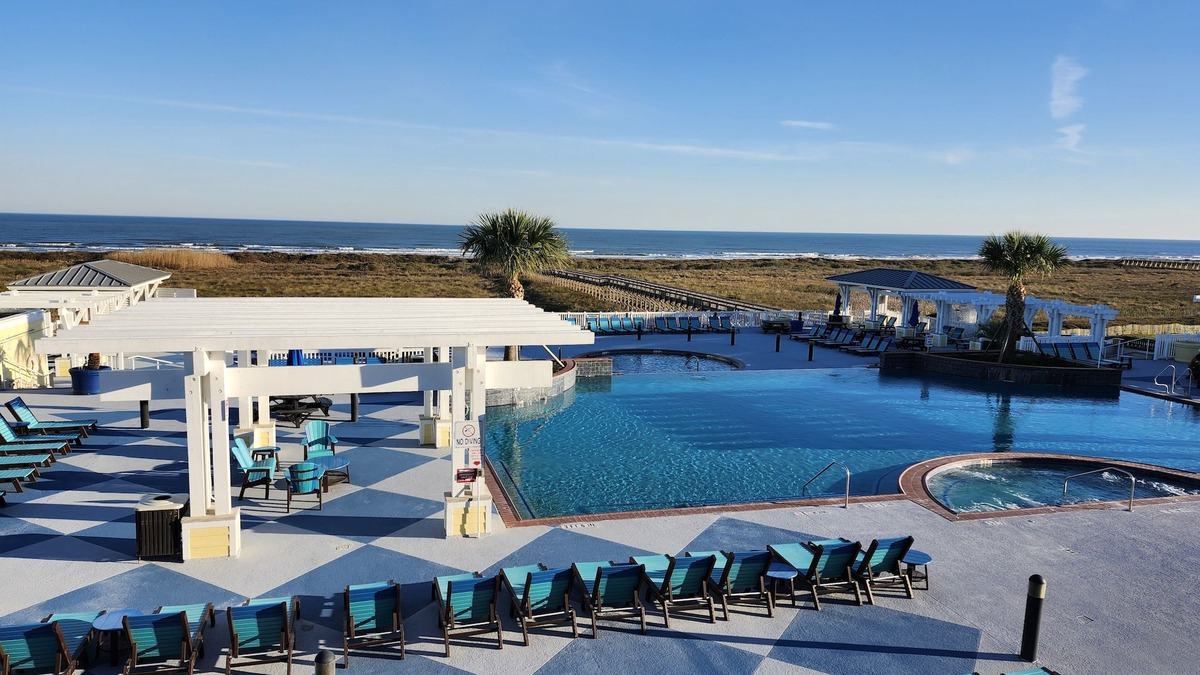 Red Fish Cove Condo | Luxury Villa on Gulf Beach next to Pointe West Resort Club