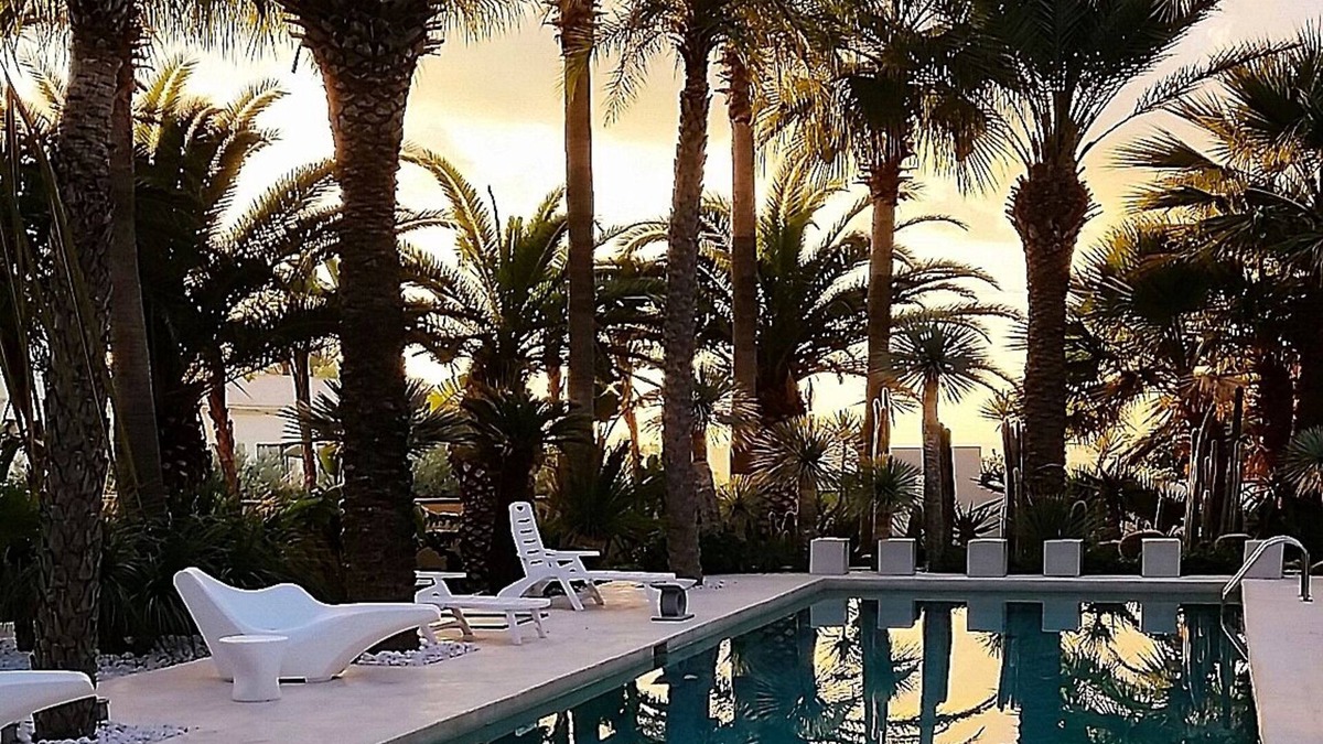 Marinella di Selinunte Villa | Luxury Villa, Private Pool, large Garden, Wi-Fi