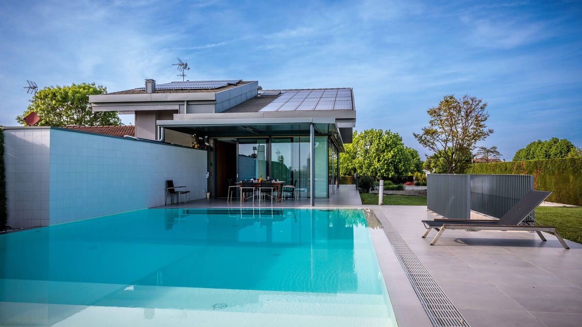 Arzergrande Villa | [LUXURY] VILLA Rubin with POOL, GYM & SPA